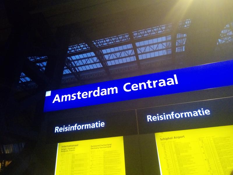 Amsterdam Centraal (Foto: FOK!)