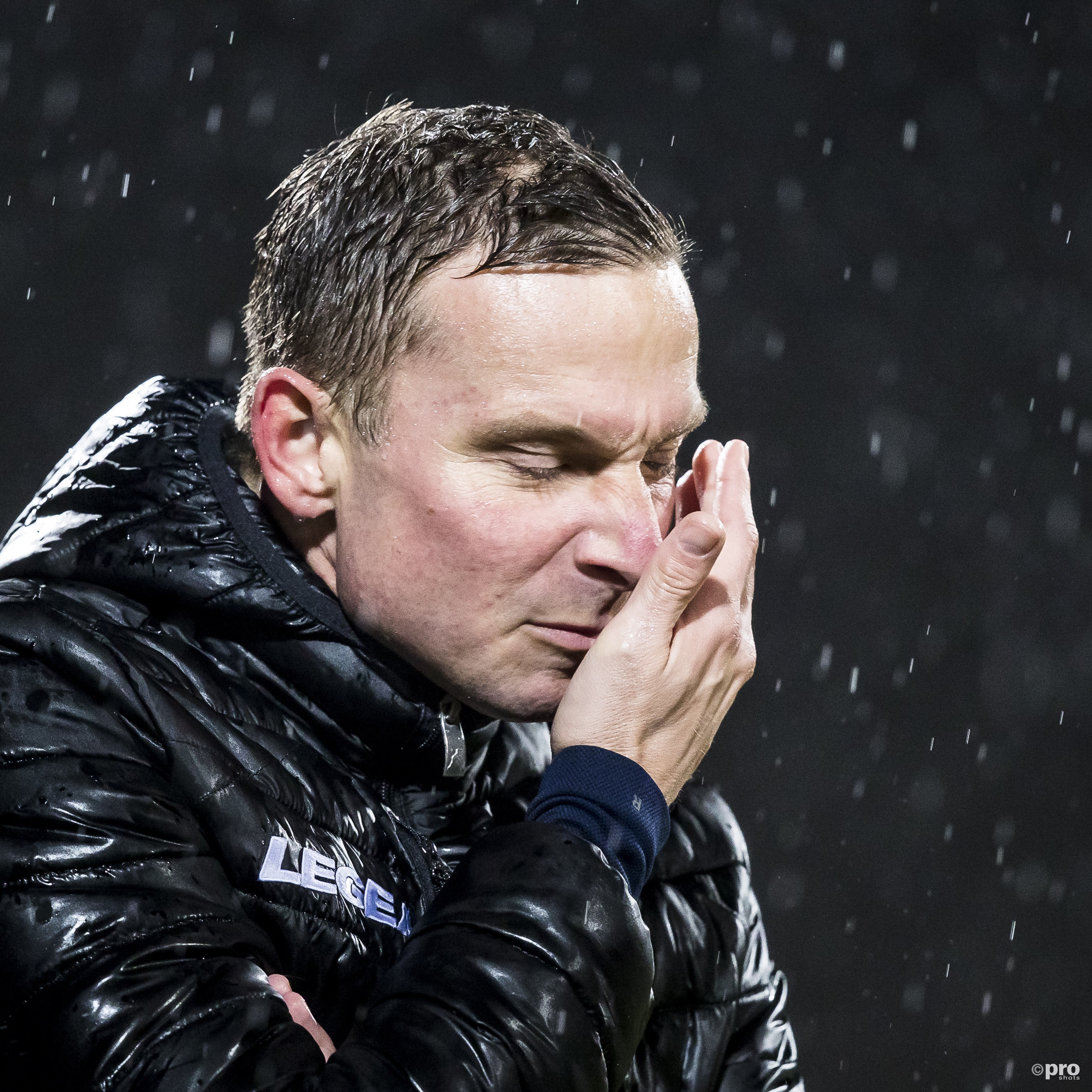 Pepijn Lijnders weg bij N.E.C. Nijmegen. (PRO SHOTS/Joep Leenen)