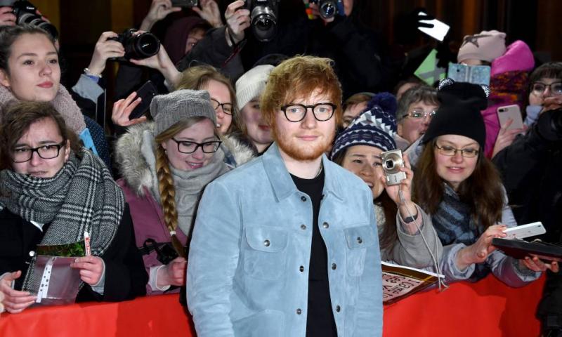 Ed Sheeran verdedigt blokkeren concertkaarten