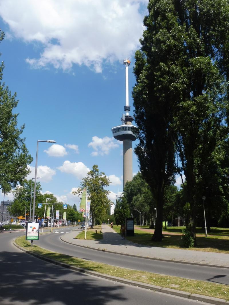 De Euromast in Rotterdam (Foto: qltel)