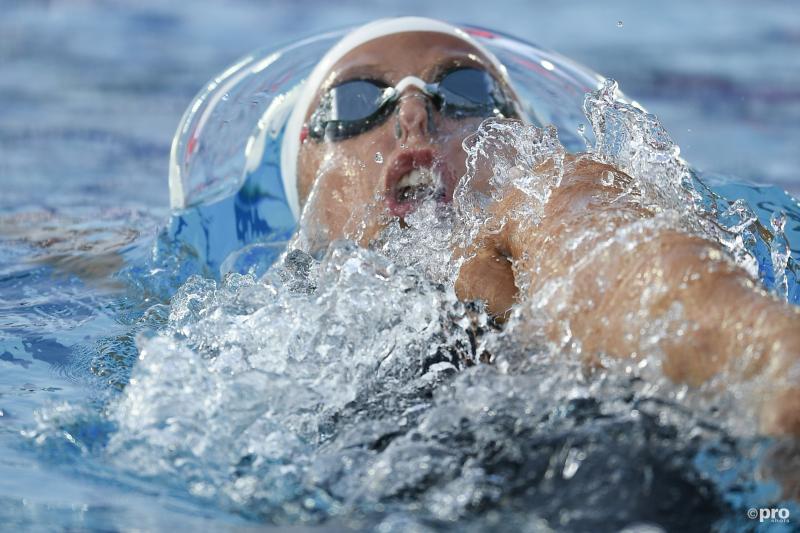 Baker zwemt wereldrecord op 100m rugslag (Pro Shots / Action Images)