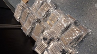 Politie neemt 19 kg drugs en 12.000 joints in beslag (Foto: politie.nl)