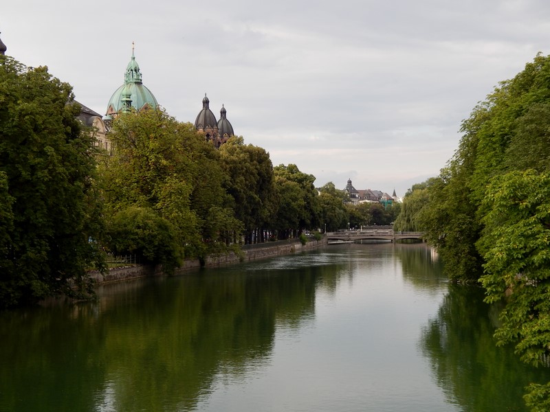 De rivier de Isar in MÃ¼nchen (Foto: bazbo)