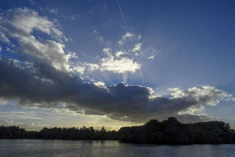 Een nogal dreigend wolkje waar uiteindelijk niets uit kwam. (Foto: Ouwesok)