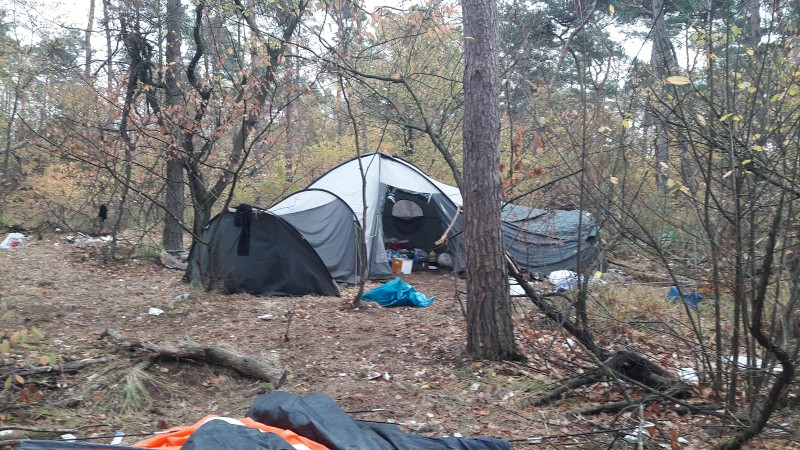 Illegaal tentenkamp in bossen ontruimd (Foto: Politie.nl)