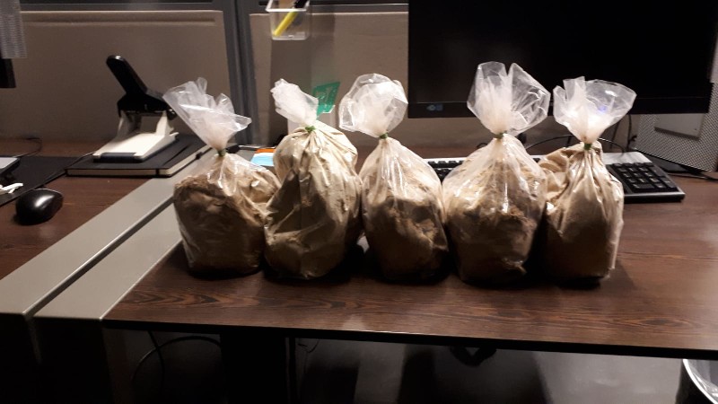 Geen hennep maar vijf kilo heroïne (Foto Politie.nl)