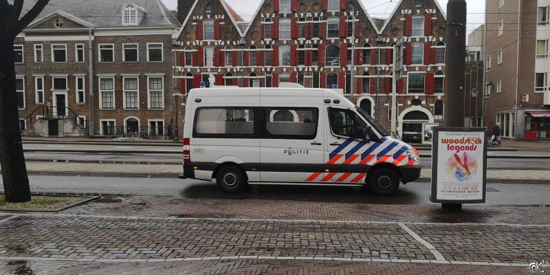 Gele hesjes in Amsterdam (Foto: FOK!)