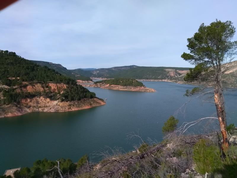 Het stuwmeer bij Benageber in Spanje.  (Foto: Kroezel)