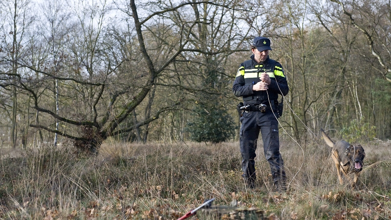 3 overvallers gepakt, 3 anderen nog spoorloos (Foto: Stockfoto politie.nl)