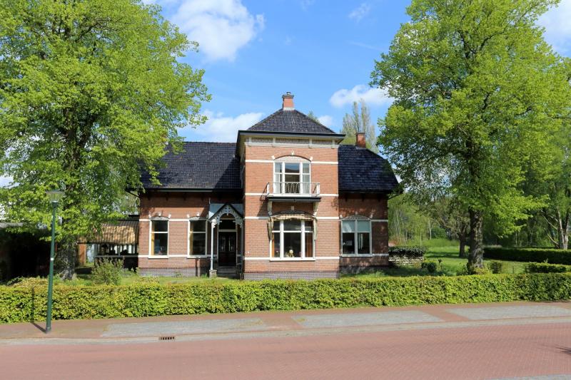 Villa Meihuizen in Midwolda (Foto: Funda)