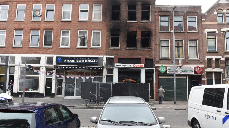 Fatale brand Rotterdam waarschijnlijk aangestoken (Foto: Politie)