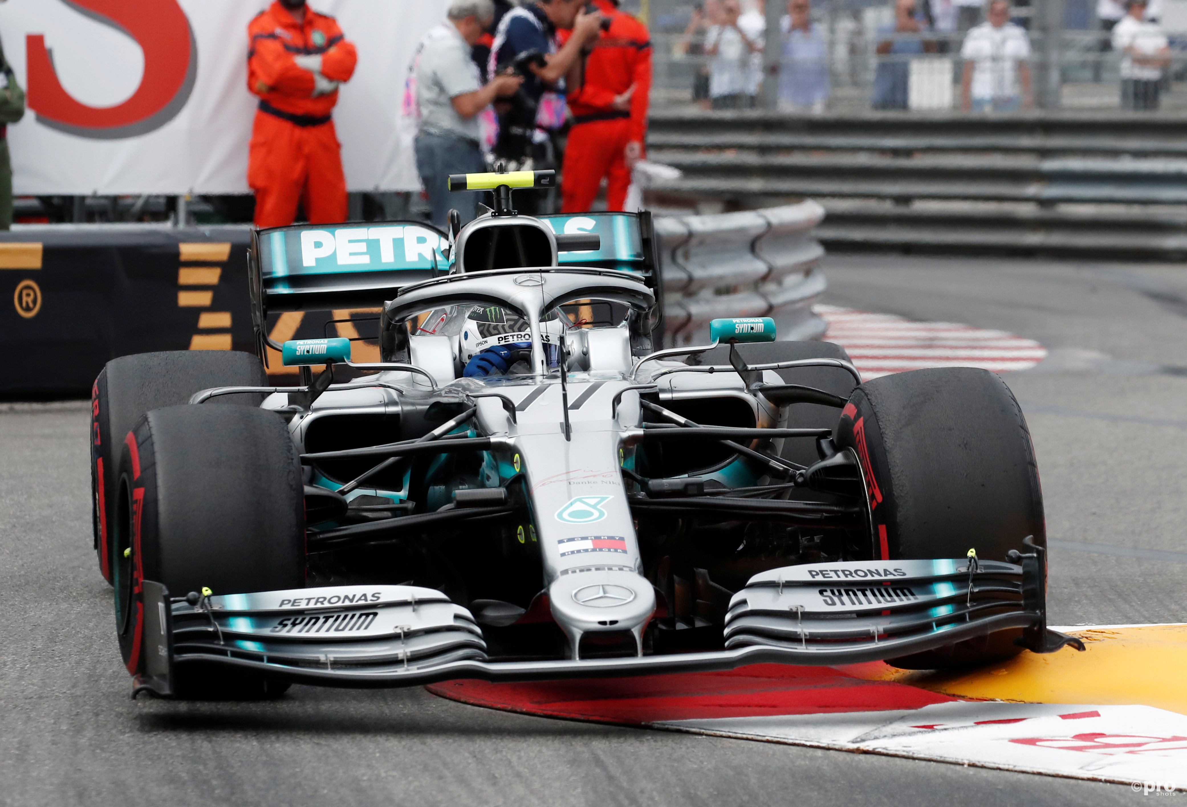 Mercedes opent als snelste in Monaco (Pro Shots/Action Images)