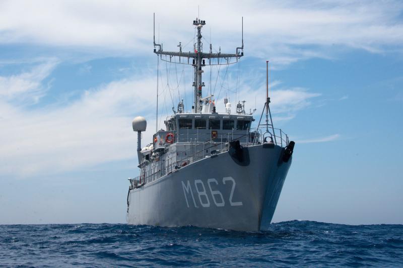 Nederlandse marine en NAVO-schepen ruimen 10 explosieven op Noordzee