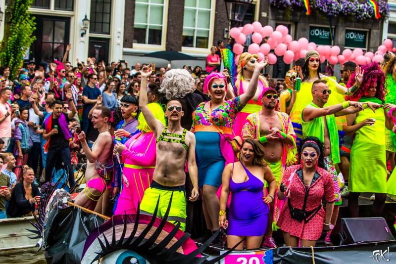 De Canal Parade in beeld  (Foto: Ronald Huiberse)