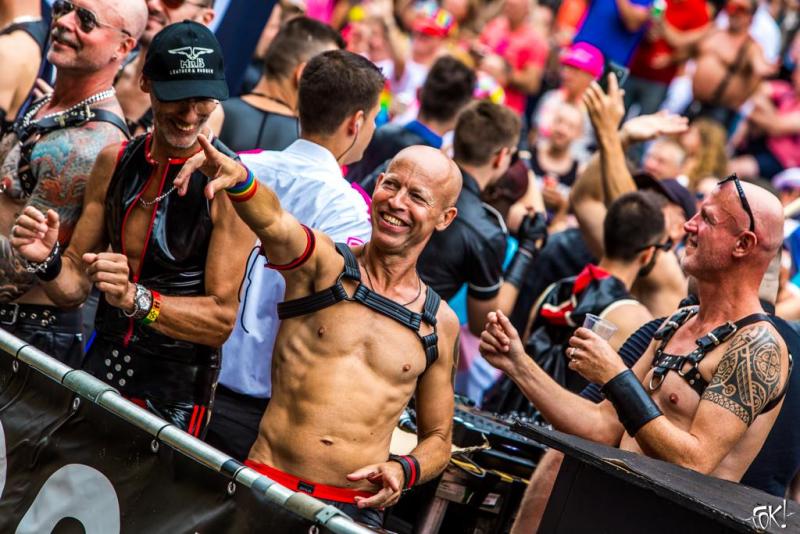 De Canal Parade in beeld  (Foto: Ronald Huiberse)