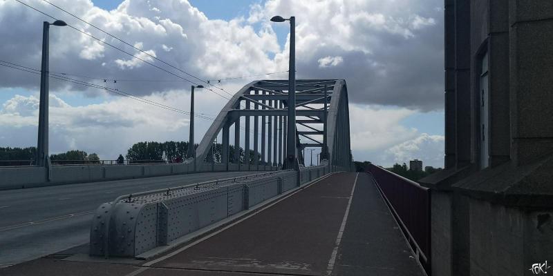De Waalbrug in Nijmegen (Foto: FOK!)