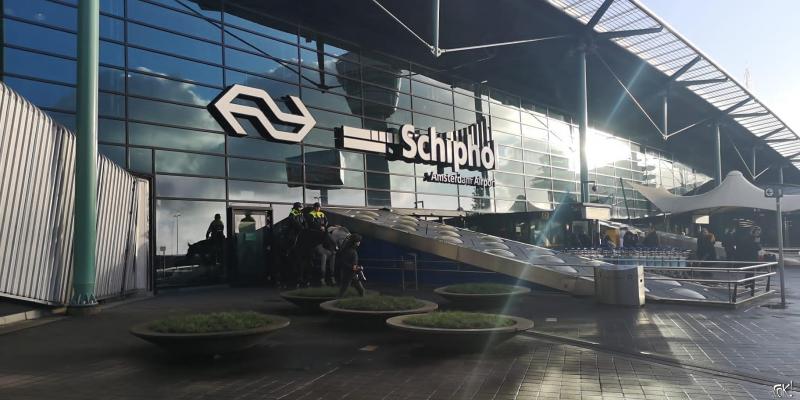 Protestival Schiphol  (Foto: FOK! )