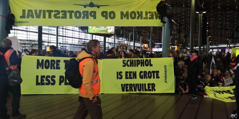 Protestival Schiphol  (Foto: FOK! )