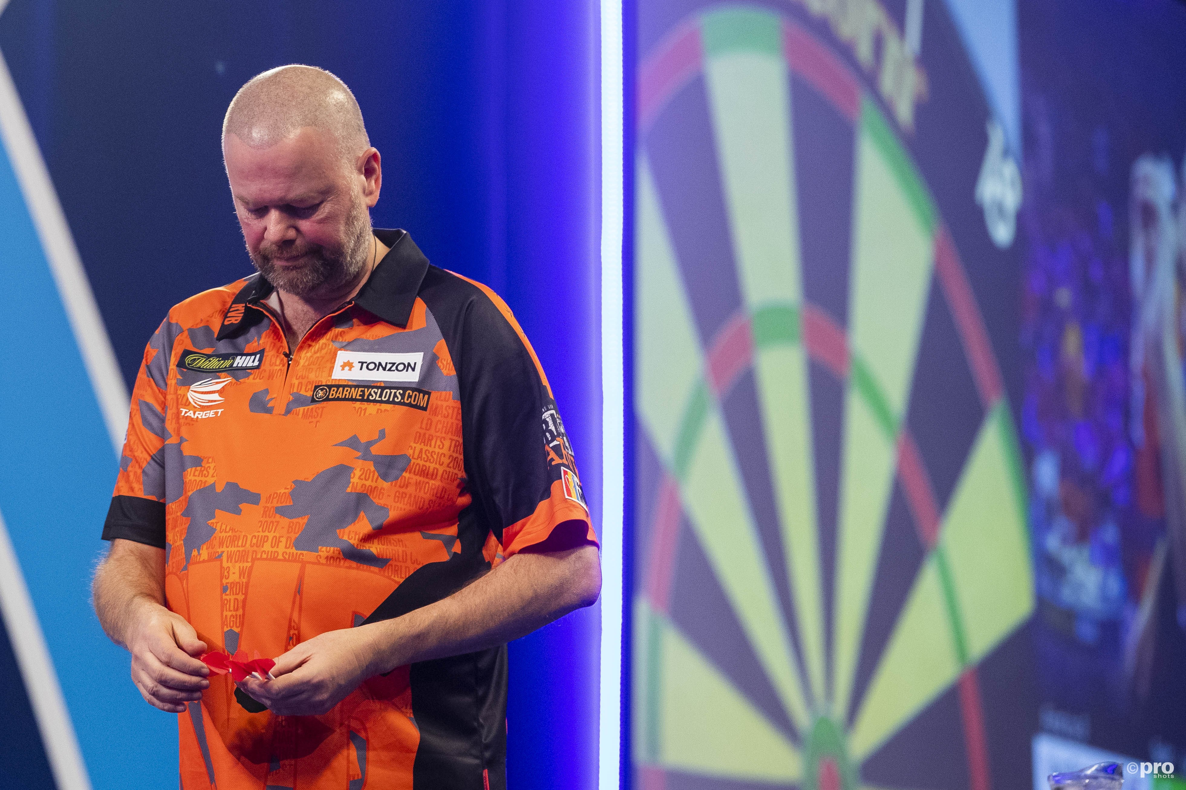 Raymond van Barneveld is klaar met zijn dartcarrière. (PRO SHOTS/Michael Bulder)