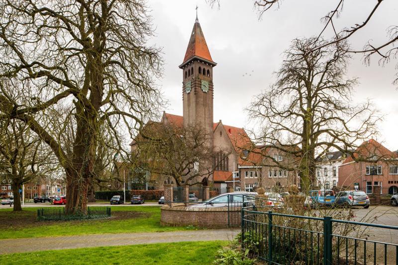 Fun met Funda #196 - Een kerk in Utrecht Fun met Funda #196 - Een kerk in Utrecht