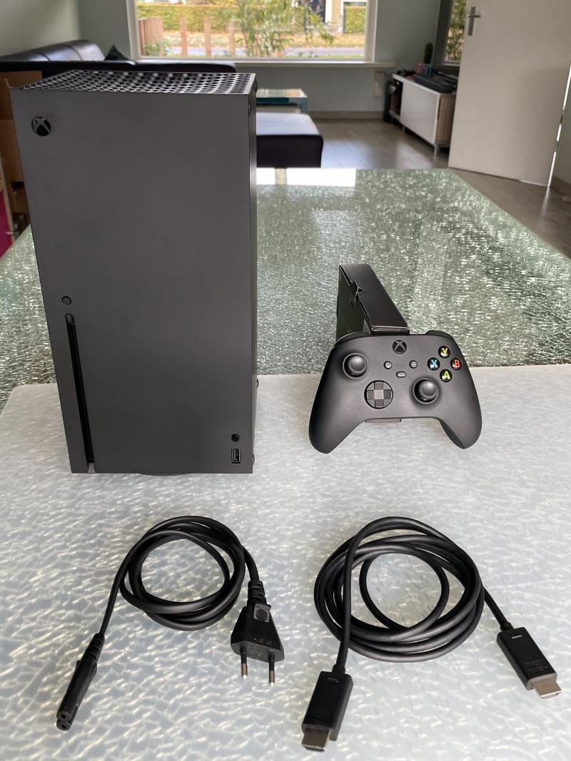 Xbox Series X - Content box (Foto: Pheno)