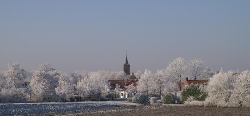 De serooskerke in de vorst en mist (Foto: Scherpschutter)