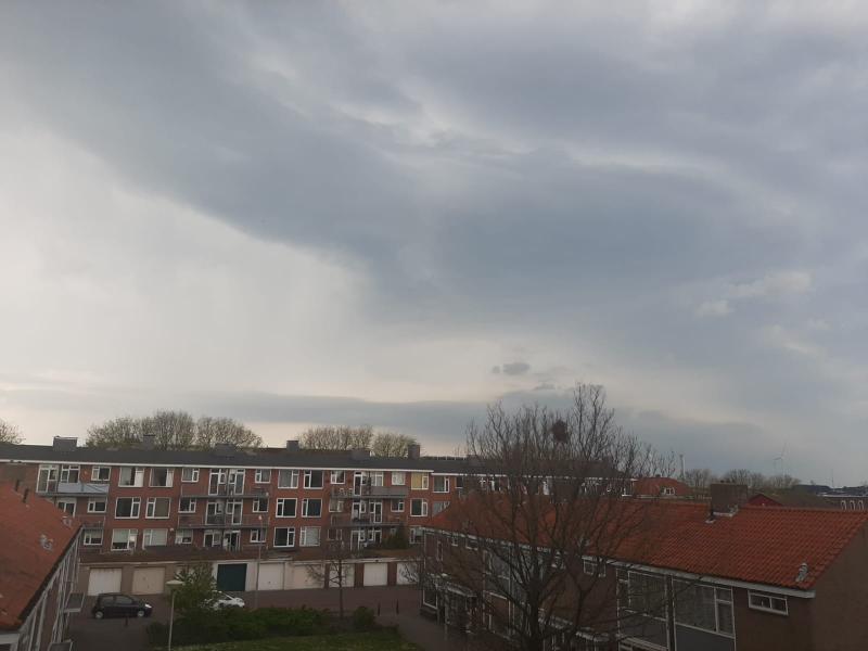 Onweer vanaf het balkon (Foto: vriend)