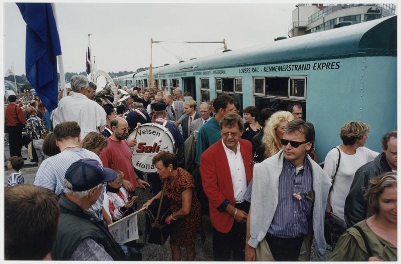 De eerste rit, met zeelucht, op de lijn Amsterdam - IJmuiden (WikiCommons/Ron Pichel)