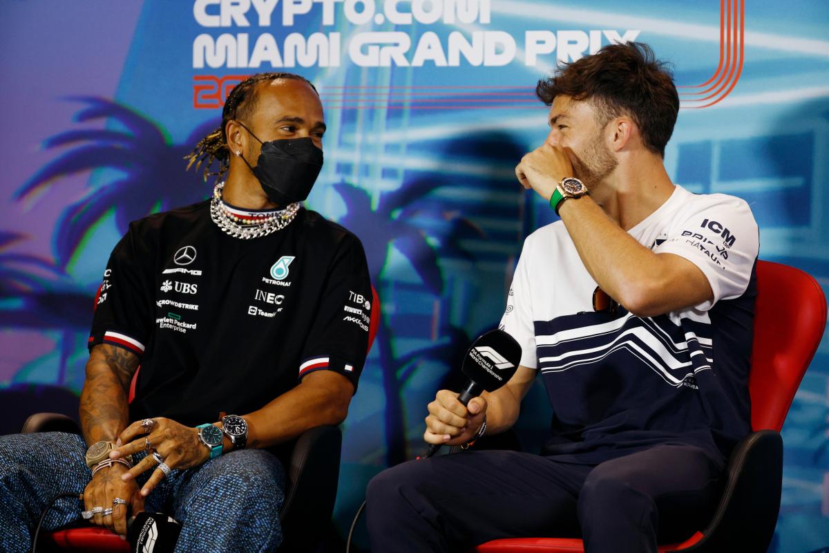 Stewart is van mening dat Hamilton er beter mee kan stoppen (Getty Images / Red Bull Content Pool)