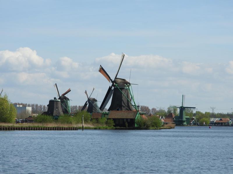 De Neckermolen onder de rook van Purmerend (Foto: Pukeko)