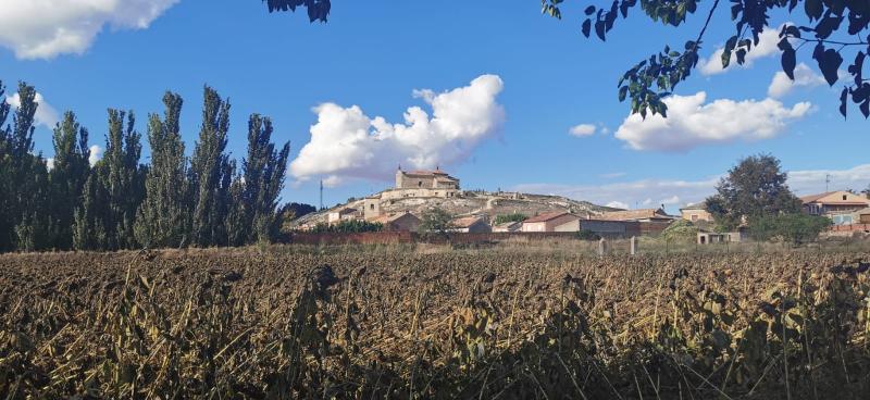 Oude bebouwing van Castillo de Trigueros del Valle in Spanje (Foto: DJMO)