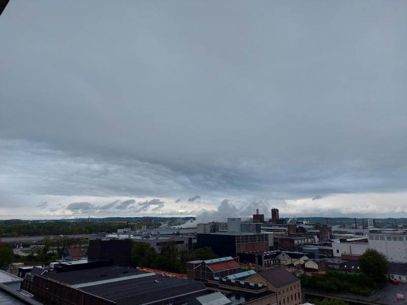 Flinke bui boven Maastricht (Foto: Pukeko)