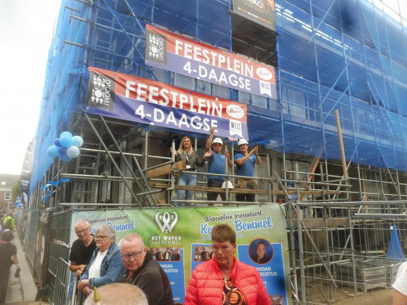 4Daagse 2024 dag 1 - De dag van Elst -4(@qltel) (Foto: qltel)