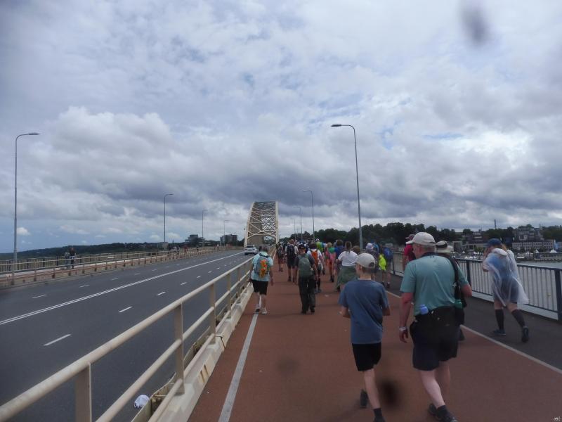 4Daagse 2024 dag 1 - De dag van Elst-8 (@qltel) (Foto: qltel)