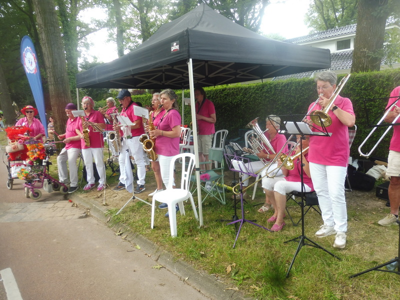 4Daagse 2024 dag 3 - De dag van Groesbeek 14 (@qltel)