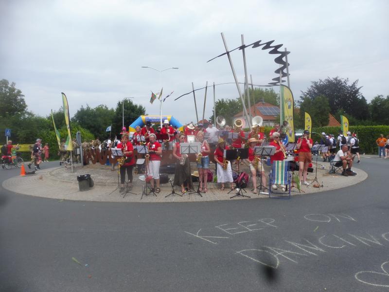 4Daagse 2024 dag 4 - Van Cijk naar de Via Gladiola 9 (@qltel)