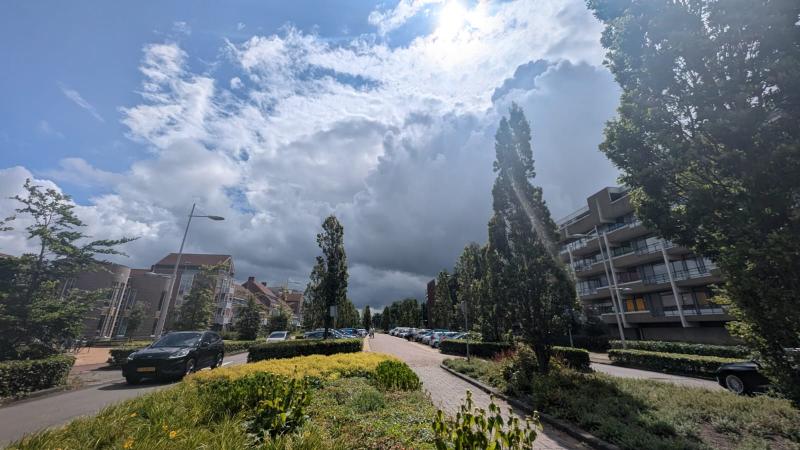 Donkere wolken boven Castricum (Foto: DJMO)