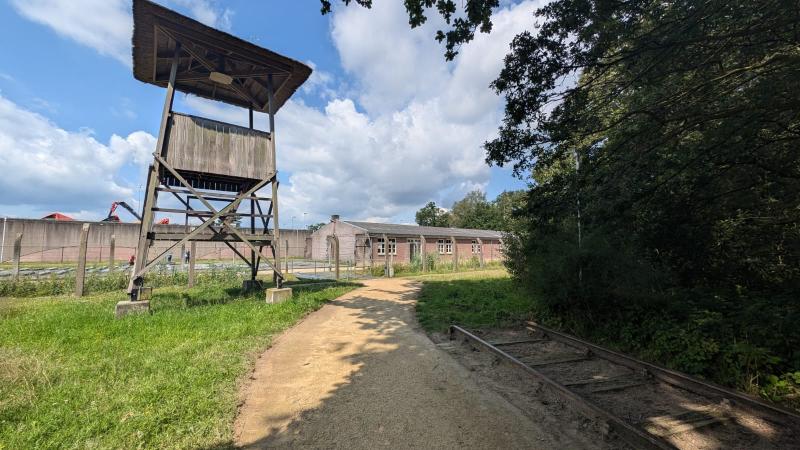 Een zonnige dag in kamp Vucht (Foto: DJMO)