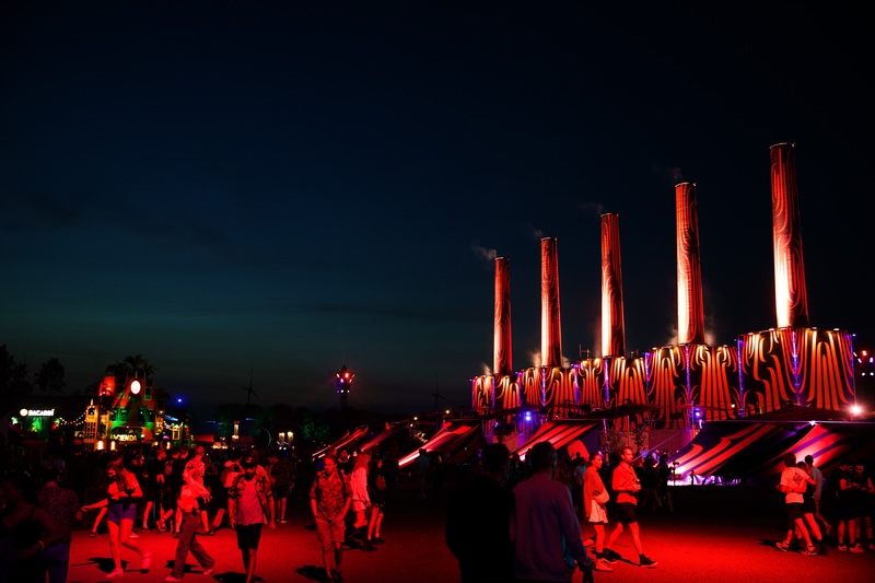 Lowlands 2024: ArmadilLLow en HaciÃ«nda (Foto: Peter Breuls)