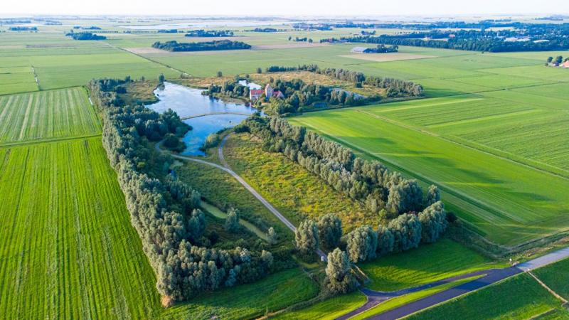 Fun met Funda #305: het duurste huis van Friesland / Weblog