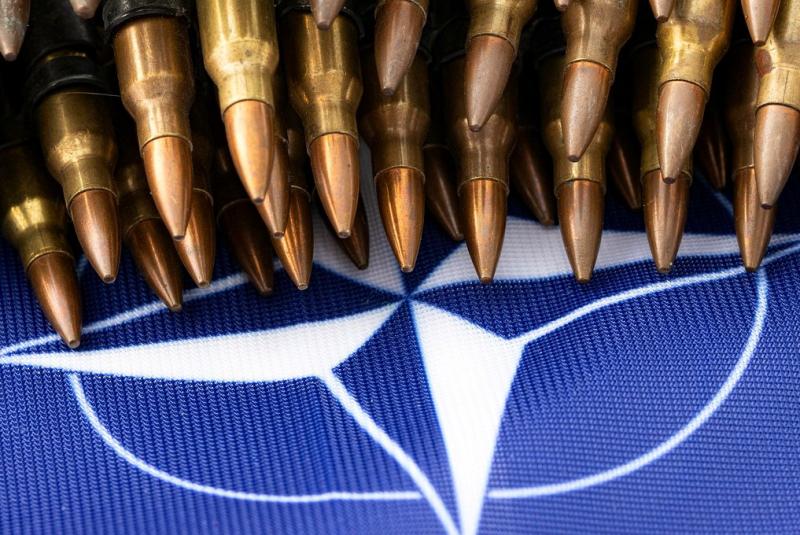 NAVO-defensie (@Pixabay) NAVO-defensie (@Pixabay)