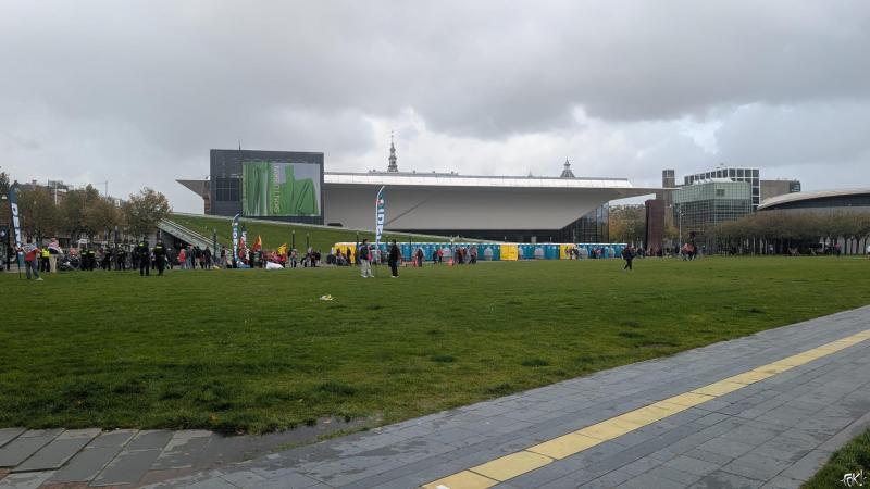Sfeerimpresse Rode Lijn Protest in Amsterdam (Foto: FOK! / DJMO ) Sfeerimpresse Rode Lijn Protest in Amsterdam (Foto: FOK! / DJMO )