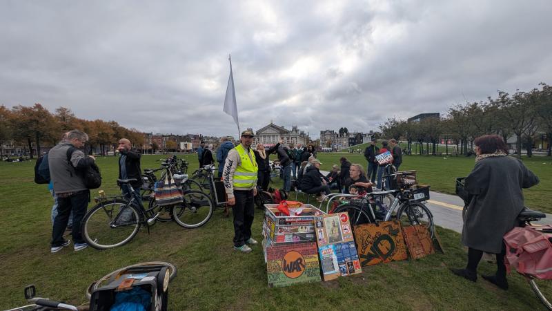 Anti immigratie demonstratie Amsterdam  (Foto: FOK!)