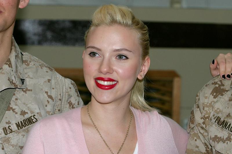 Scarlett Johansson (@WikimediaCommons) 