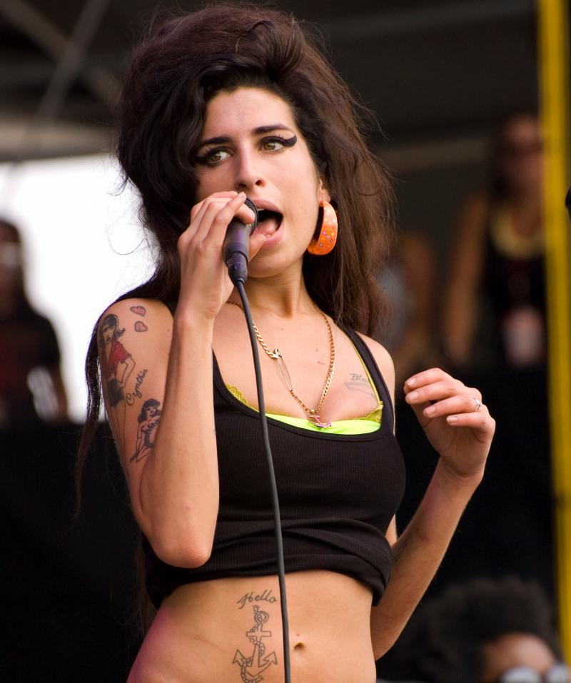 Amy Winehouse 2007 (@WikimediaCommons CC BY 2.0 crop)