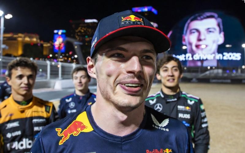 Max Verstappen ook door medecoureurs uitgeroepen tot de beste (Afbeelding: Grok / FOK.nl)