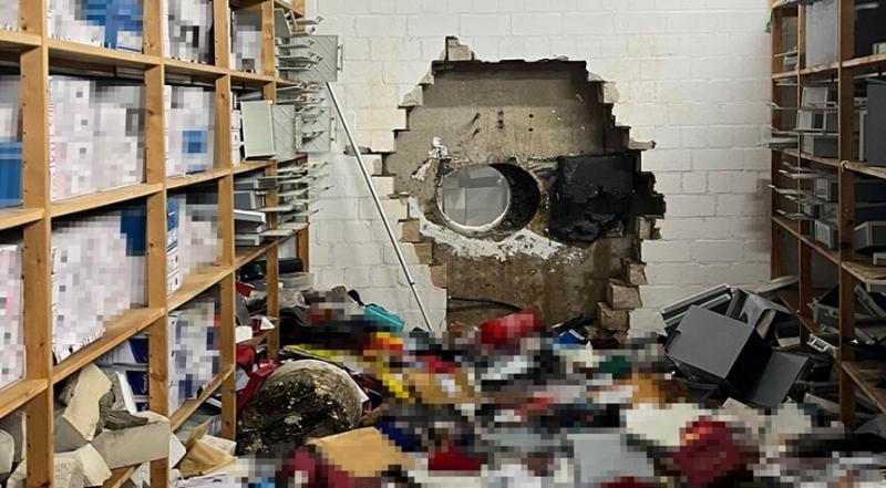 Dieven beroven bank op hollywoodwijze (Foto: Polizei)