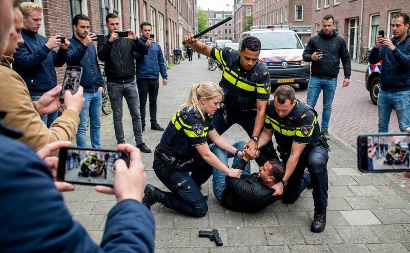 Hardhandige arrestatie (@Gemini AI-impressie) 