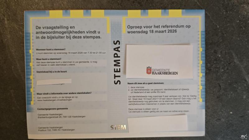 Stempas referendum AZC Haaksbergen (Foto: FOK! )