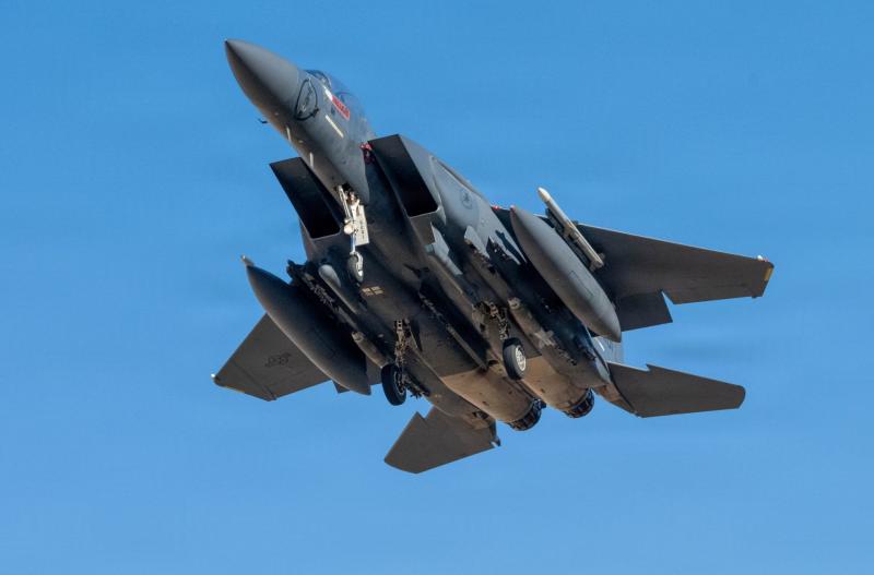 U.S. Air Force F-15E Strike Eagle maart 2026 Epic Fury (@United States Department of Defense) 